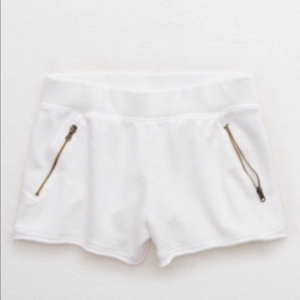 Aerie White Fleece Beach Shorts w pockets